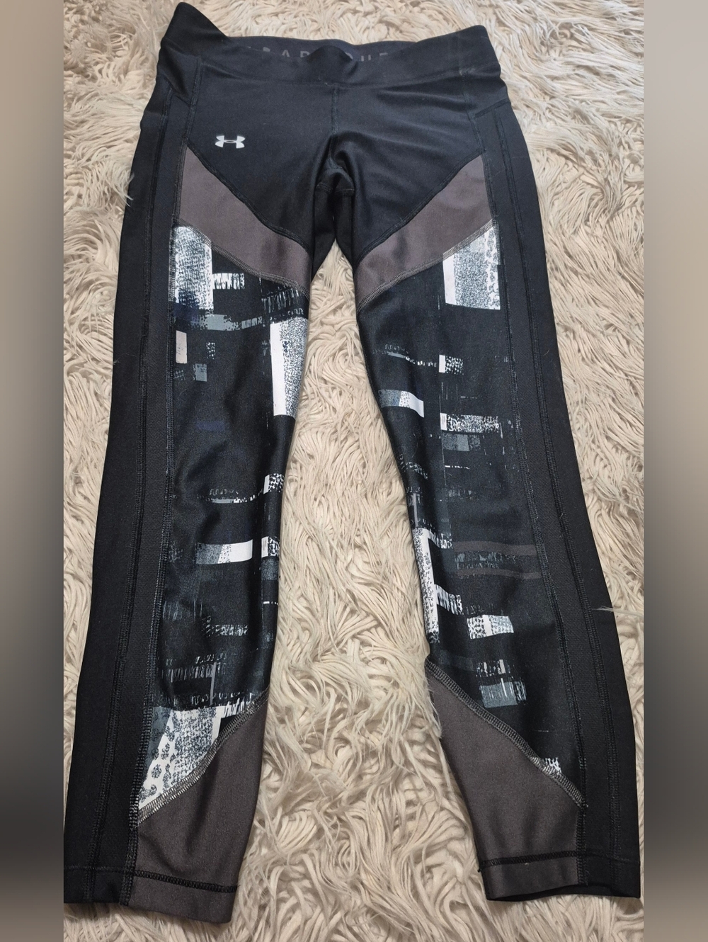 Under Armour Black and Gray Graphic Athletic Leggings